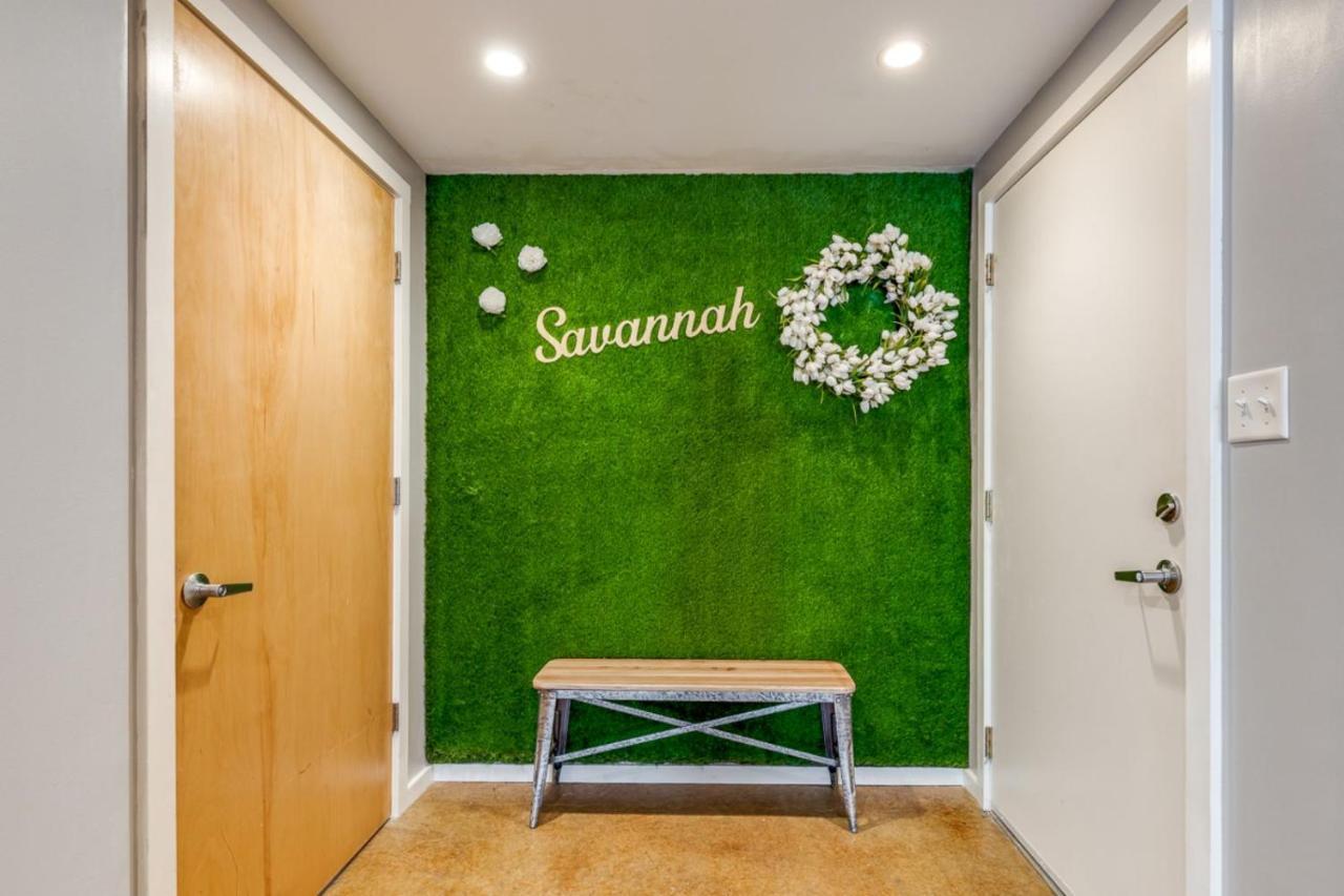 Casa vacanze Walk Score 90!!-historic Downtown District-2 Blocks To Famous Forsyth Park- Huge Private Patio-private Parking *