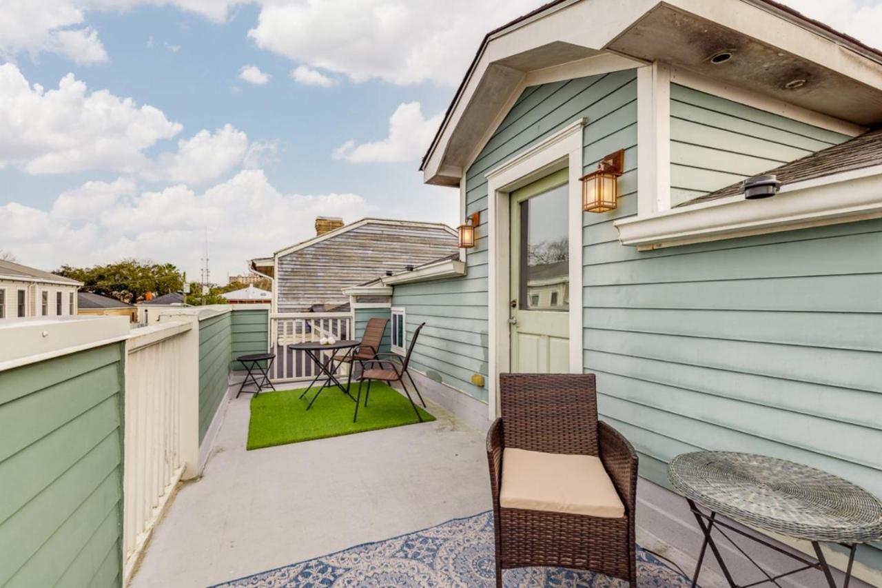 Walk Score 90!!-historic Downtown District-2 Blocks To Famous Forsyth Park- Huge Private Patio-private Parking Сasa de vacaciones