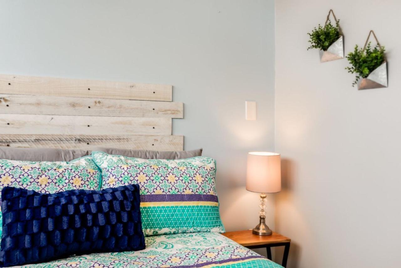 Сasa de vacaciones Walk Score 90!!-historic Downtown District-2 Blocks To Famous Forsyth Park- Huge Private Patio-private Parking *